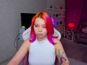 Bongacams Watch Live Sex Cams of FunnyVibe