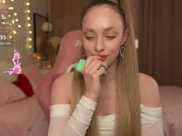 Bongacams Adult Video Chat of MilaLuxury