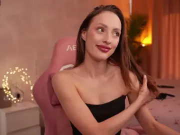 Bongacams Private Sex Chat of MilaLuxury