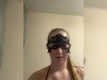 Bongacams Free Live Porn of Krisskiss11