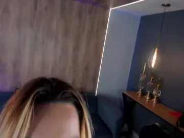 Bongacams Best live sex cam show of MelissaMoore