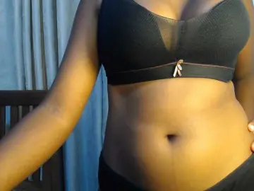 Bongacams Free Live Porn of aurora888