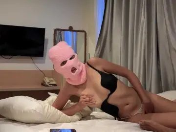 Bongacams Live Sex Cam of hiddenCrazySlut