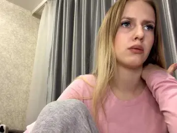 Bongacams Best Webcam of RaisaBrentz