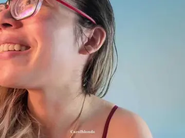 Bongacams Adult Video Chat of Charlotte-glasses