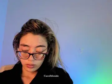 Bongacams Sex Chat of Charlotte-glasses