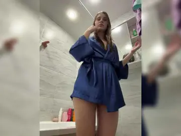 Bongacams Best live sex cam show of Adelaida1001