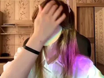 Bongacams Free Live Porn of LisaSchroyer