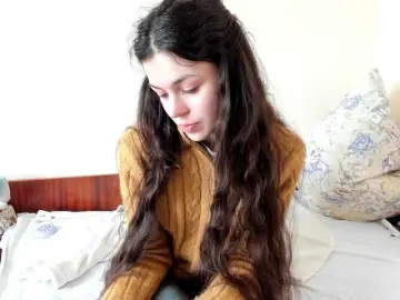 Bongacams Live Sex Cam of Honeykrisspussy