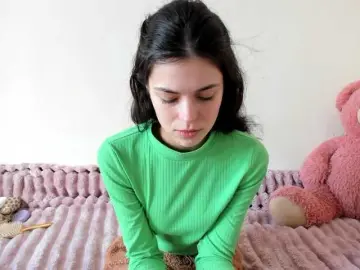 Bongacams Live Sex of Honeykrisspussy