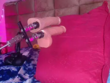 Bongacams Watch Live Sex Cams of hanks-star