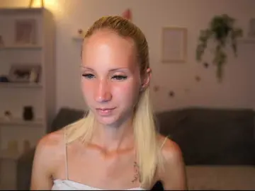 Bongacams Live Porn of piperperri18