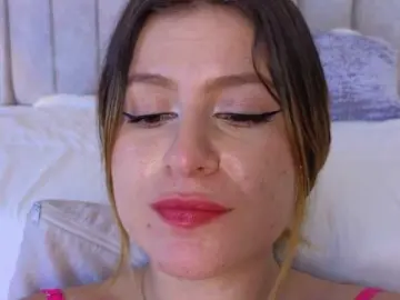 Bongacams Watch Live Sex Cams of Emma-Blonde