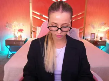 Bongacams Sex Chat of LoveeDove