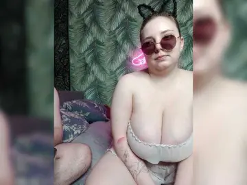 Bongacams Adult Video Chat of Red-rooms