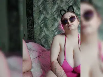 Bongacams Adult Video Chat of Red-rooms