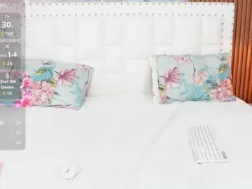 Bongacams Sex Cam of horny18girl