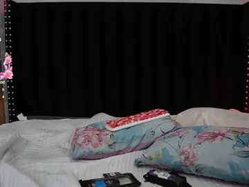 Bongacams Free Live Porn of horny18girl