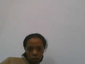 Bongacams Watch Live Sex Cams of rosah1a