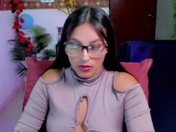 Bongacams Nude Webcam of WhisperWish