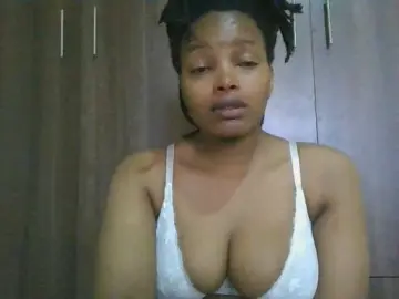 Bongacams Free Porn Cam of MidnightMuse-1
