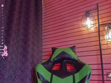 Bongacams Best live sex cam show of SweetLittleQueenBat