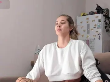 Bongacams Sex Chat of Girlalonehome