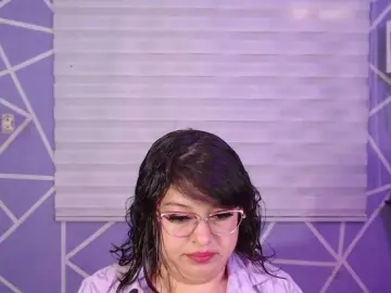 Bongacams Adult Video Chat of MiaaJoness