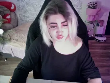 Bongacams Best live sex cam show of SlankyMic