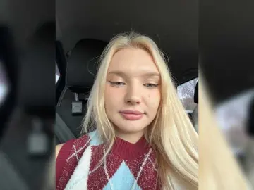 Bongacams Free Porn Cam of AmmyAlexInPublic