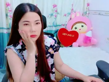 Bongacams Watch Live Sex Cams of Queendy
