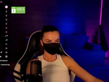Bongacams Watch Live Sex Cams of FemAlice