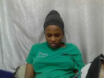 Bongacams Watch Live Sex Cams of Caroldoly