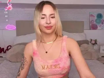 Bongacams Adult Webcams of Bella-crazyy
