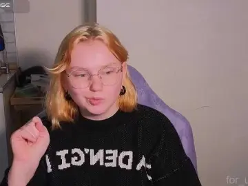Bongacams Best live sex cam show of softifocus