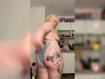 Bongacams Sex Cam of softifocus