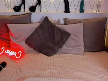 Bongacams Live Sex Cam of LillianShineX