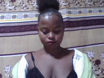 Bongacams Adult Video Chat of Christine21