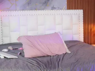 Bongacams Watch Live Sex Cams of Indiancutiie