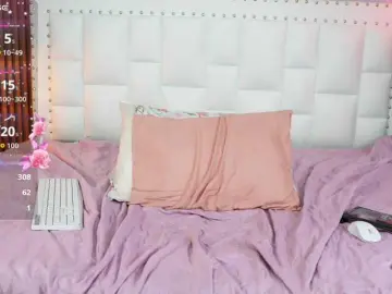 Bongacams Live Sex Cam of Indiancutiie