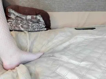 Bongacams Free Porn Cam of kisssiiik