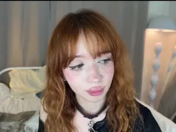 Bongacams Free Porn Cam of LolaXBambi