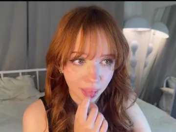 Bongacams Adult Webcams of LolaXBambi