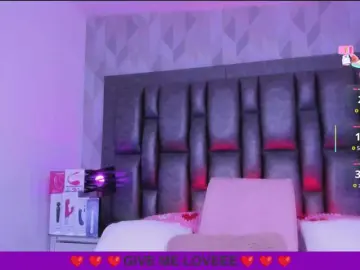 Bongacams Best live sex cam show of BellaSaint