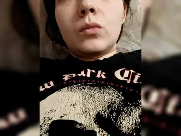 Bongacams Sex Chat of FoxyLoVe01