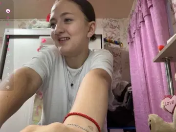 Bongacams Adult Webcam of BrandeeOleson