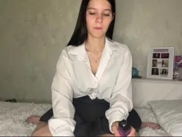Bongacams Free Porn Cam of FionaGinger