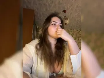 Bongacams Watch Live Sex Cams of little-devil