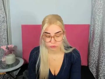 Bongacams Nude Webcam of KristyQueen