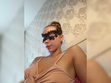 Bongacams Watch Live Sex Cams of U-Moni